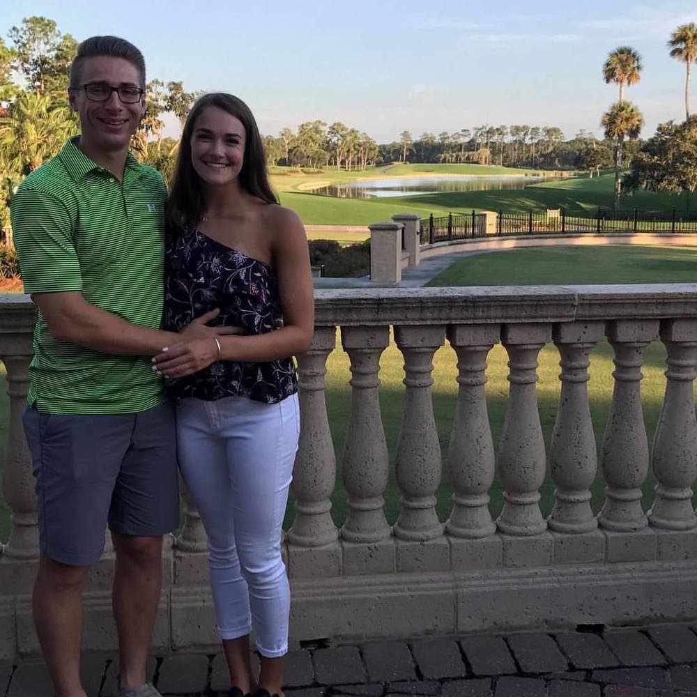 Meet your Posher, Claudia